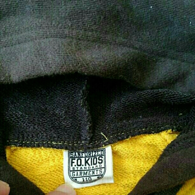 F.O.KIDS(エフオーキッズ)のF.O.KIDS パーカー 黄色 110 キッズ/ベビー/マタニティのキッズ服男の子用(90cm~)(ジャケット/上着)の商品写真