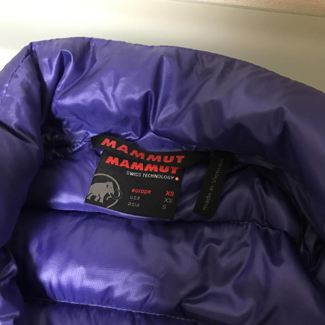 Mammut(マムート)のMAMMUT ダウンベスト xs〜sサイズ パープル スポーツ/アウトドアのアウトドア(登山用品)の商品写真