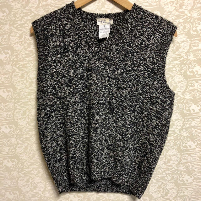 agnes b.(アニエスベー)の【アニエス・ベー】laine wool ベスト（価格交渉不可） メンズのトップス(ニット/セーター)の商品写真