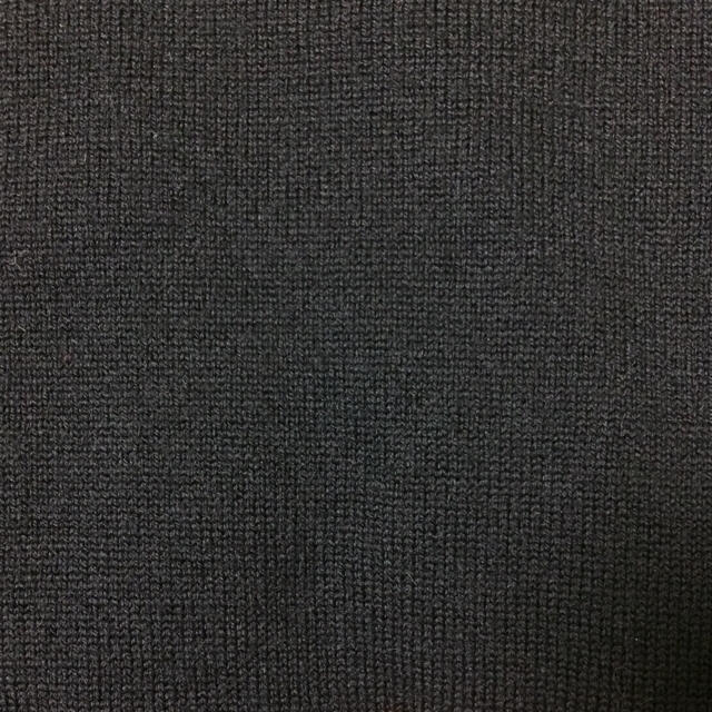 VICKY(ビッキー)の【美品‼︎】ビジュー付きオフタートルニット    黒色         158. レディースのトップス(ニット/セーター)の商品写真