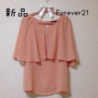 フォーエバートゥエンティーワン(FOREVER 21)のForever21 シフォントップス(シャツ/ブラウス(半袖/袖なし))