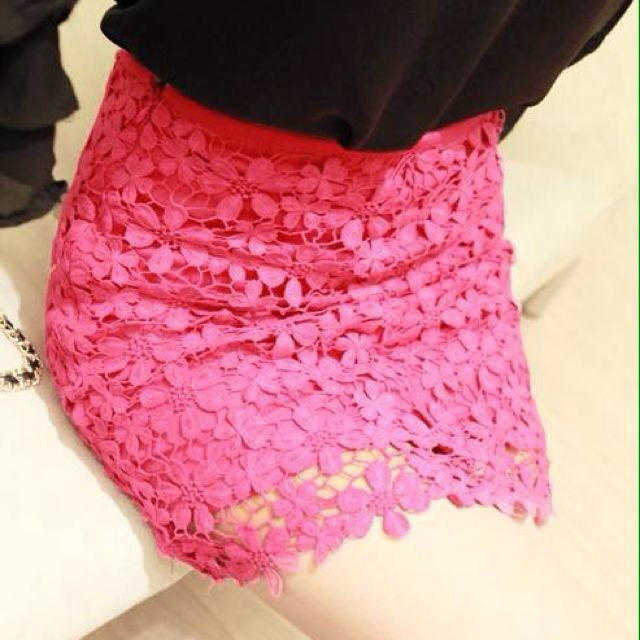 新品♡送料無料♡花柄レーススカート レディースのスカート(ミニスカート)の商品写真