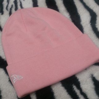 ニューエラー(NEW ERA)のNEW ERA Baby pink ニッ(ニット帽/ビーニー)