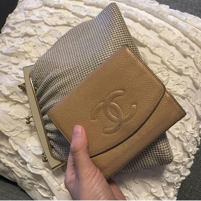 CHANEL(シャネル)のCHANEL  折財布  ベージュ メンズのファッション小物(折り財布)の商品写真