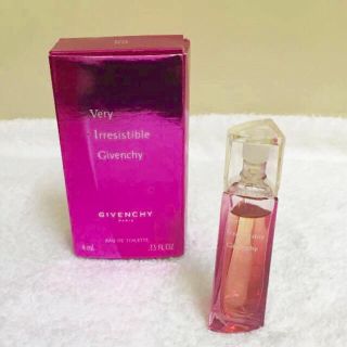 ジバンシィ(GIVENCHY)のジバンシー Very Irresistible Givenchy ★ 香水(香水(女性用))