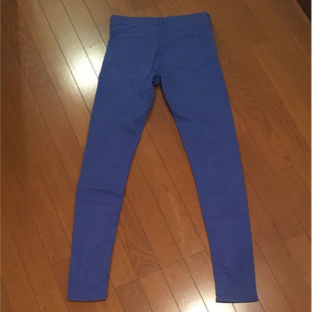 H&M(エイチアンドエム)のブルー♡スキニー♡ レディースのパンツ(その他)の商品写真