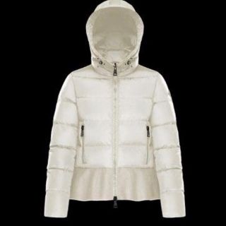 モンクレール(MONCLER)のMONCLER NESEA ホワイト サイズ1(ダウンジャケット)