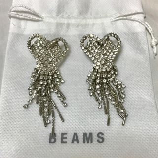 ビームス(BEAMS)の新品未使用 美品 BEAMS ハートビジューピアス(ピアス)