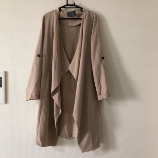 ベルシュカ(Bershka)のBershka Mサイズ 未使用品(トレンチコート)