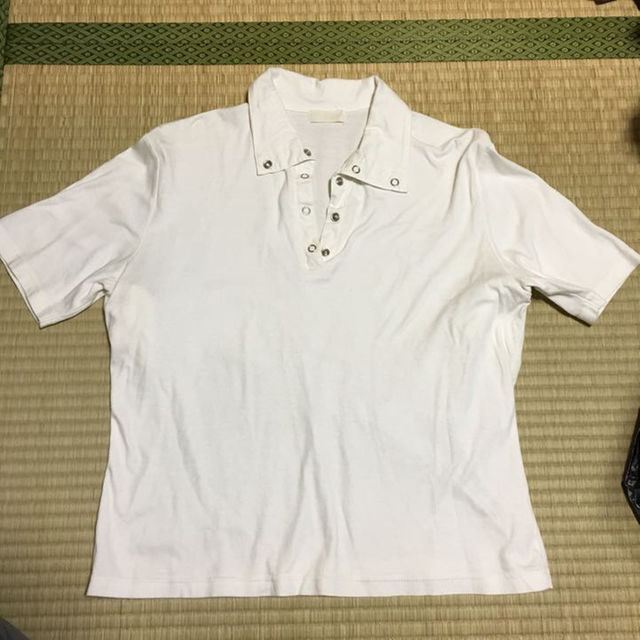 大きいサイズ 【フェリシモ】 汗を気にしなくていい！デザイン白半袖ポロシャツ レディースのトップス(ポロシャツ)の商品写真