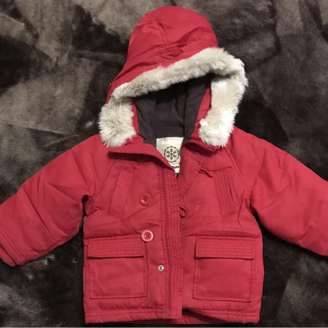 babyGAP(ベビーギャップ)のBABYGAP 90 キッズ/ベビー/マタニティのキッズ服女の子用(90cm~)(ジャケット/上着)の商品写真