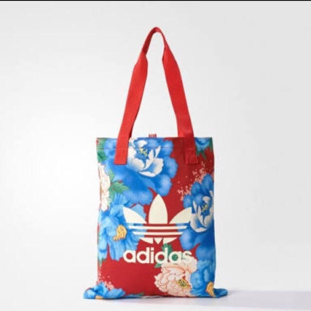 adidas(アディダス)のアディダス オリジナルス トート 2017年 限定カラー レディースのバッグ(トートバッグ)の商品写真