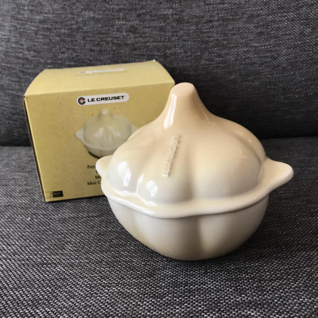 LE CREUSET - ルクルーゼ ミニココットガーリックの通販 by ちゃ LE CREUSET - ルクルーゼ ミニココットガーリックの通販 by ちゃ