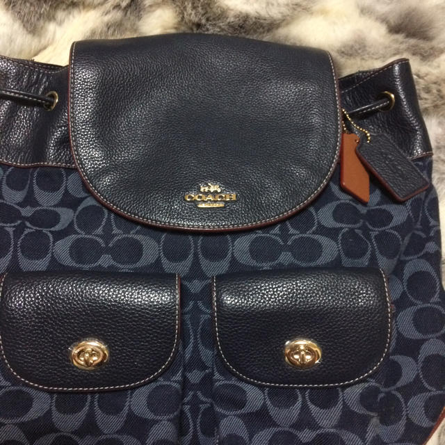 COACH(コーチ)のあっちゃん様❤️ 美品 コーチ シグネチャー デニム レディースのバッグ(リュック/バックパック)の商品写真