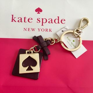 ケイトスペードニューヨーク(kate spade new york)のまあ様専用 新品 ケイトスペード  キーフォブ  マホガニー(キーホルダー)