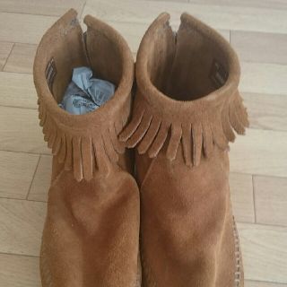 ミネトンカ(Minnetonka)の美品 ミネトンカ ブーツ ブラウン(ブーツ)