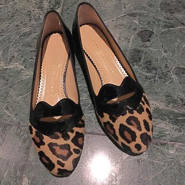 新品 CHARLOTTE  OLYMPIA バレリーナ　レオパード