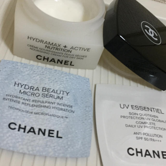 CHANEL(シャネル)のB32本物シャネルのクリームおまけ保湿美容液・日焼け止め乳液   コスメ/美容のスキンケア/基礎化粧品(フェイスクリーム)の商品写真