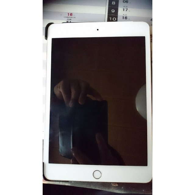 iPadmini4 Wi-Fi + Cellularモデル16G au-