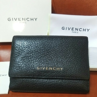 ジバンシィ(GIVENCHY)のかほる様専用　　ジバンシー　二つ折財布　正規品(財布)