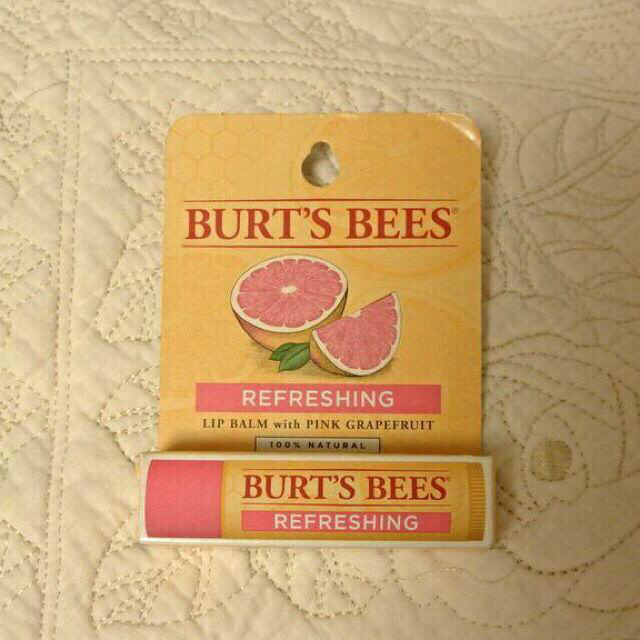 BURT'S BEES(バーツビーズ)のBurt's Bees リップクリーム コスメ/美容のベースメイク/化粧品(その他)の商品写真