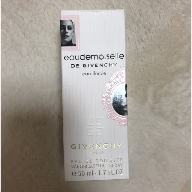 GIVENCHY(ジバンシィ)のジバンシー  50ml コスメ/美容の香水(香水(女性用))の商品写真
