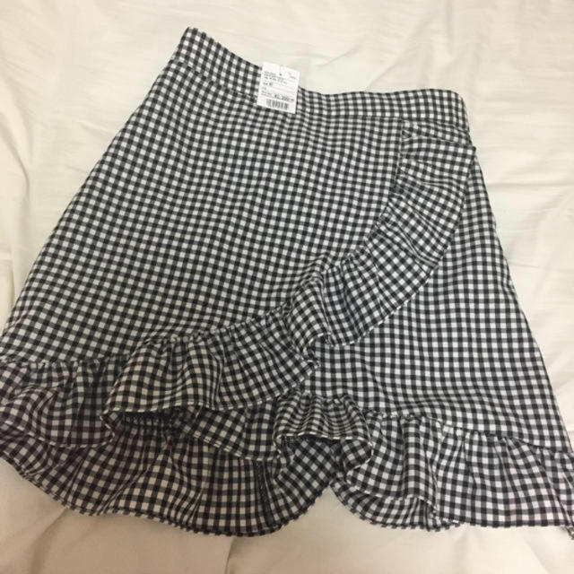 SPINNS(スピンズ)のフリルスカート レディースのスカート(ミニスカート)の商品写真