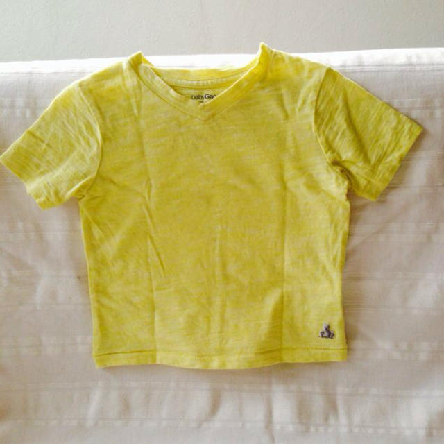 GAP Kids(ギャップキッズ)のGAP今季Tシャツ80 キッズ/ベビー/マタニティのキッズ服男の子用(90cm~)(その他)の商品写真