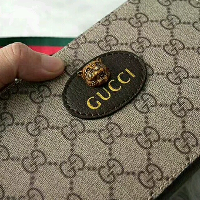 GUCCI  ショルダーバッ メンズのバッグ(ショルダーバッグ)の商品写真