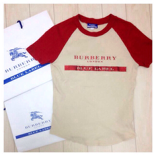 バーバリー(BURBERRY)のBLUE LABEL ロゴ トップス(Tシャツ(半袖/袖なし))