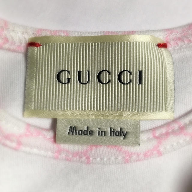 Gucci(グッチ)のGUCCI ロンパース 半袖 新品（水通しのみ） キッズ/ベビー/マタニティのベビー服(~85cm)(ロンパース)の商品写真