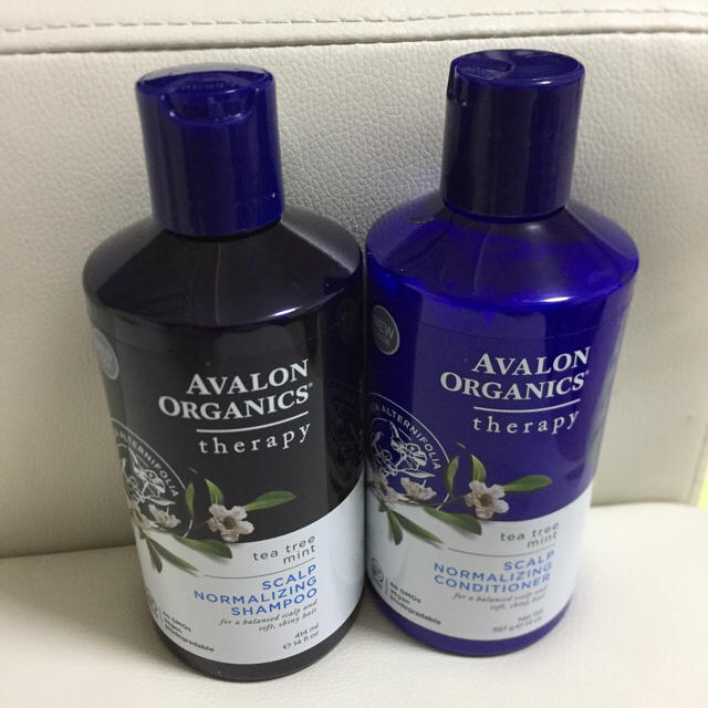 L'OCCITANE(ロクシタン)のAvalonオーガニックシャンプー&コンディショナー コスメ/美容のヘアケア/スタイリング(シャンプー)の商品写真