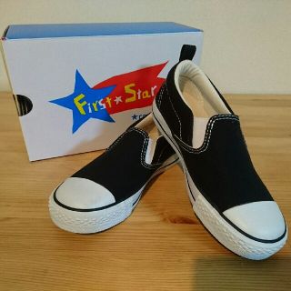 コンバース(CONVERSE)のこりか様専用中★コンバース★子供用スリッポンスニーカー/19cm/黒★(スニーカー)