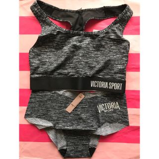 ヴィクトリアズシークレット(Victoria's Secret)の新品ヴィクトリアシークレットスポーツブラXS &ショーツSグレー(ブラ&ショーツセット)