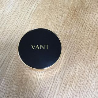 アイオペ(IOPE)のvant36.5❤️エッセンススキンファンデ 21(ファンデーション)