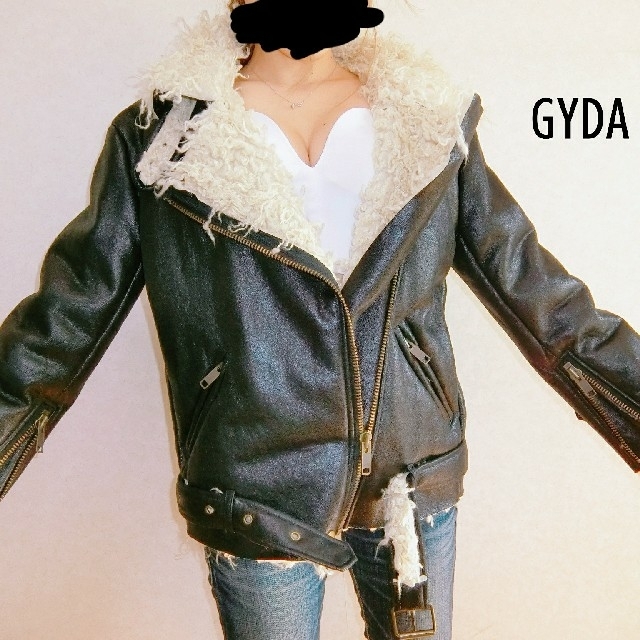 GYDA(ジェイダ)のGYDAフェイクムートンライダース レディースのジャケット/アウター(ライダースジャケット)の商品写真