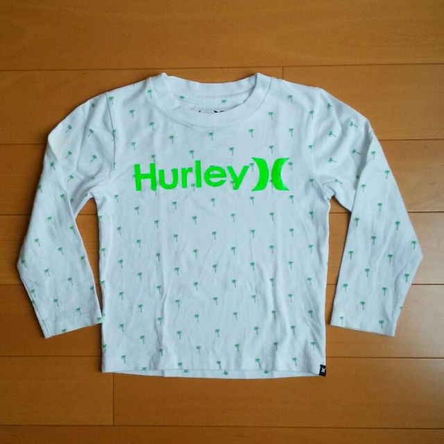Hurley(ハーレー)のHURLEY／ロンＴ110 キッズ/ベビー/マタニティのキッズ服男の子用(90cm~)(その他)の商品写真