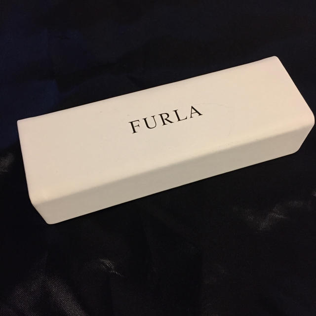 Furla(フルラ)の未使用品 FURLA メガネケース レディースのファッション小物(サングラス/メガネ)の商品写真