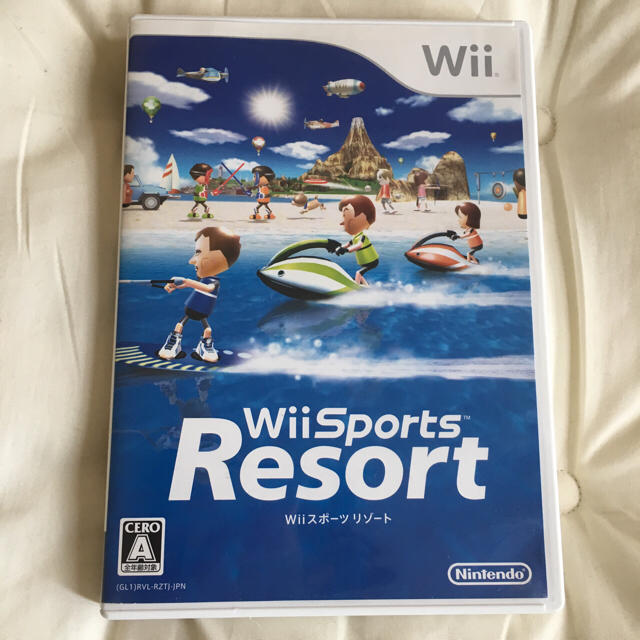 Wii(ウィー)のwiiスポーツリゾート エンタメ/ホビーのゲームソフト/ゲーム機本体(家庭用ゲームソフト)の商品写真