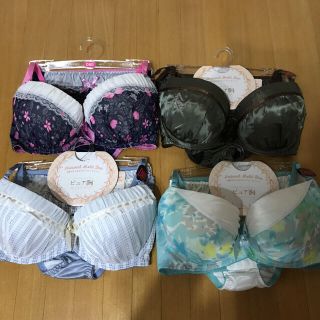 🎀R♡様🎀予約ご専用🎀(ブラ&ショーツセット)