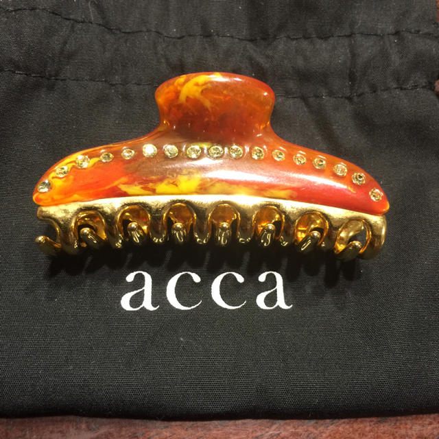 acca(アッカ)のアッカ ティアラクイーン オレンジ系マーブル 美品 レディースのヘアアクセサリー(バレッタ/ヘアクリップ)の商品写真
