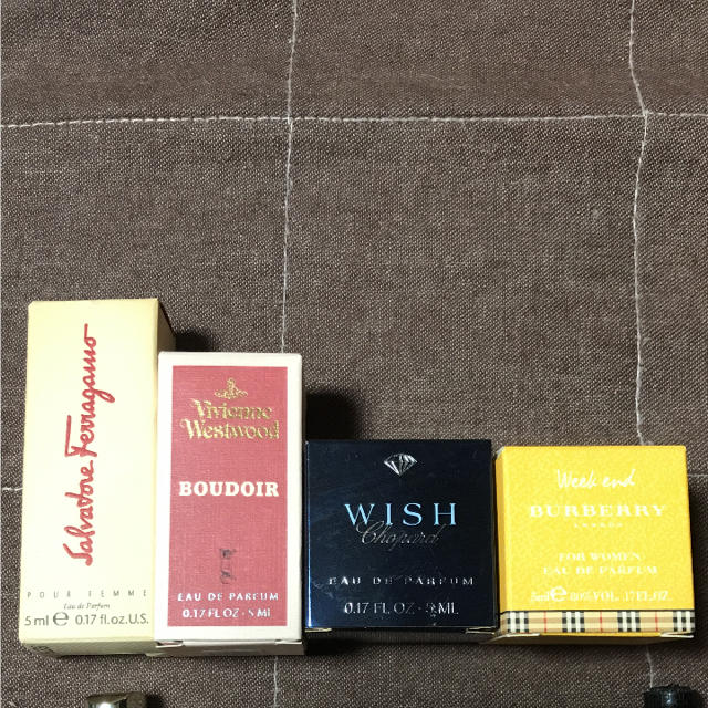 Vivienne Westwood(ヴィヴィアンウエストウッド)のミニ香水セット コスメ/美容の香水(香水(女性用))の商品写真