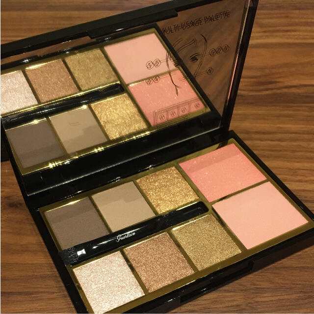 GUERLAIN(ゲラン)のゲラン クリスマスコフレ パレット ゴールド 新品未使用 コスメ/美容のキット/セット(コフレ/メイクアップセット)の商品写真