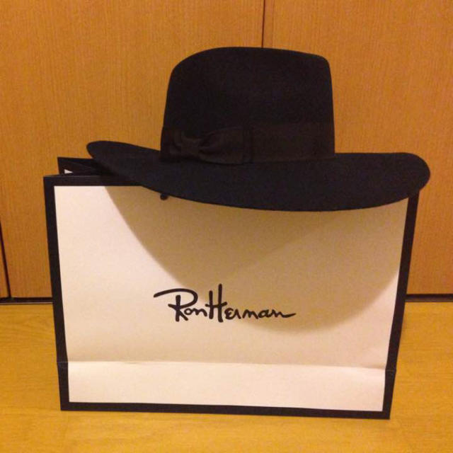 Ron Herman(ロンハーマン)のmacaさま専用【ロンハーマン購入】hatattack 女優帽♡  レディースの帽子(ハット)の商品写真