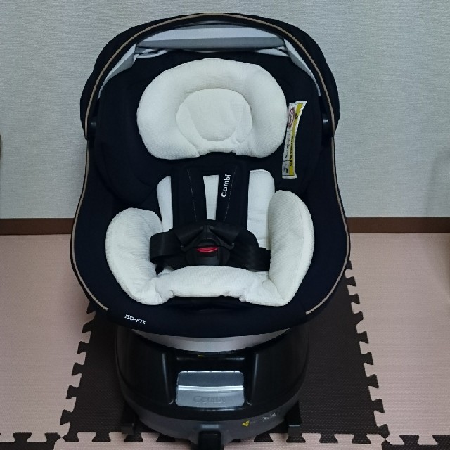 Combi チャイルドシート ISOFIX