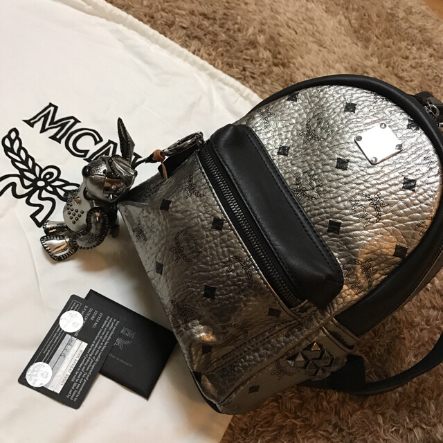 MCM リュック チャーム セット 【期間限定特価】 www