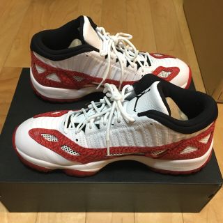 ナイキ(NIKE)のNIKE AIR JORDAN 11 新品同様 送料込み 最安値(スニーカー)