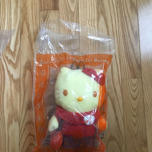 ハローキティー ぬいぐるみ エンタメ/ホビーのエンタメ その他(その他)の商品写真