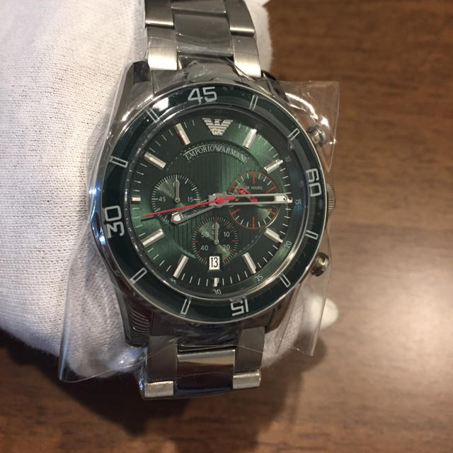 新品送料無料 エンポリオアルマーニ腕時計 AR5934