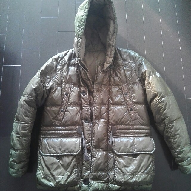 MONCLER(モンクレール)のMONCLER ダウンジャケット リバーシブル メンズのジャケット/アウター(ダウンジャケット)の商品写真